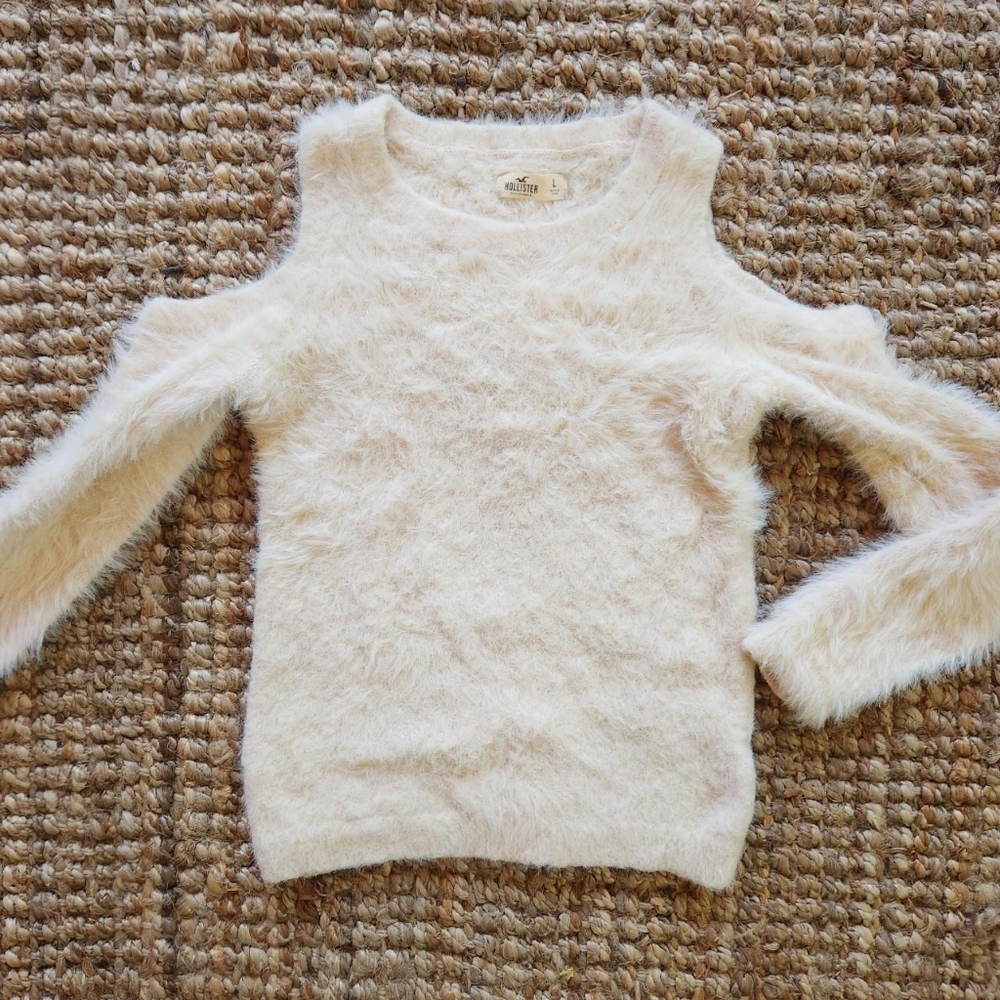 Hollister soft fuzzy sweater cut out shoulders